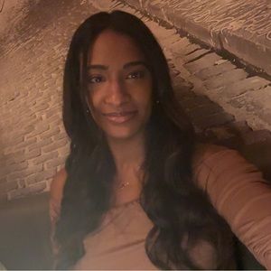 Meet your Posher, Chantal